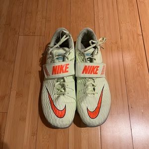 Nike high jump elite low barely volt hyper orange spikes